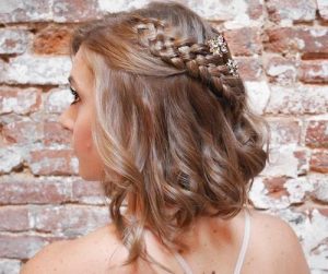 Curly Prom Hairstyles for short haired Brunettes