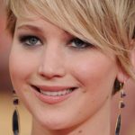 Short Haircuts For Round Faces For Thick Hair Short Haircuts Round Faces Thick Hair Fashion Trending Hairstyles